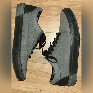 VANS Gray Authentic Sneakers w Black Heel Detail